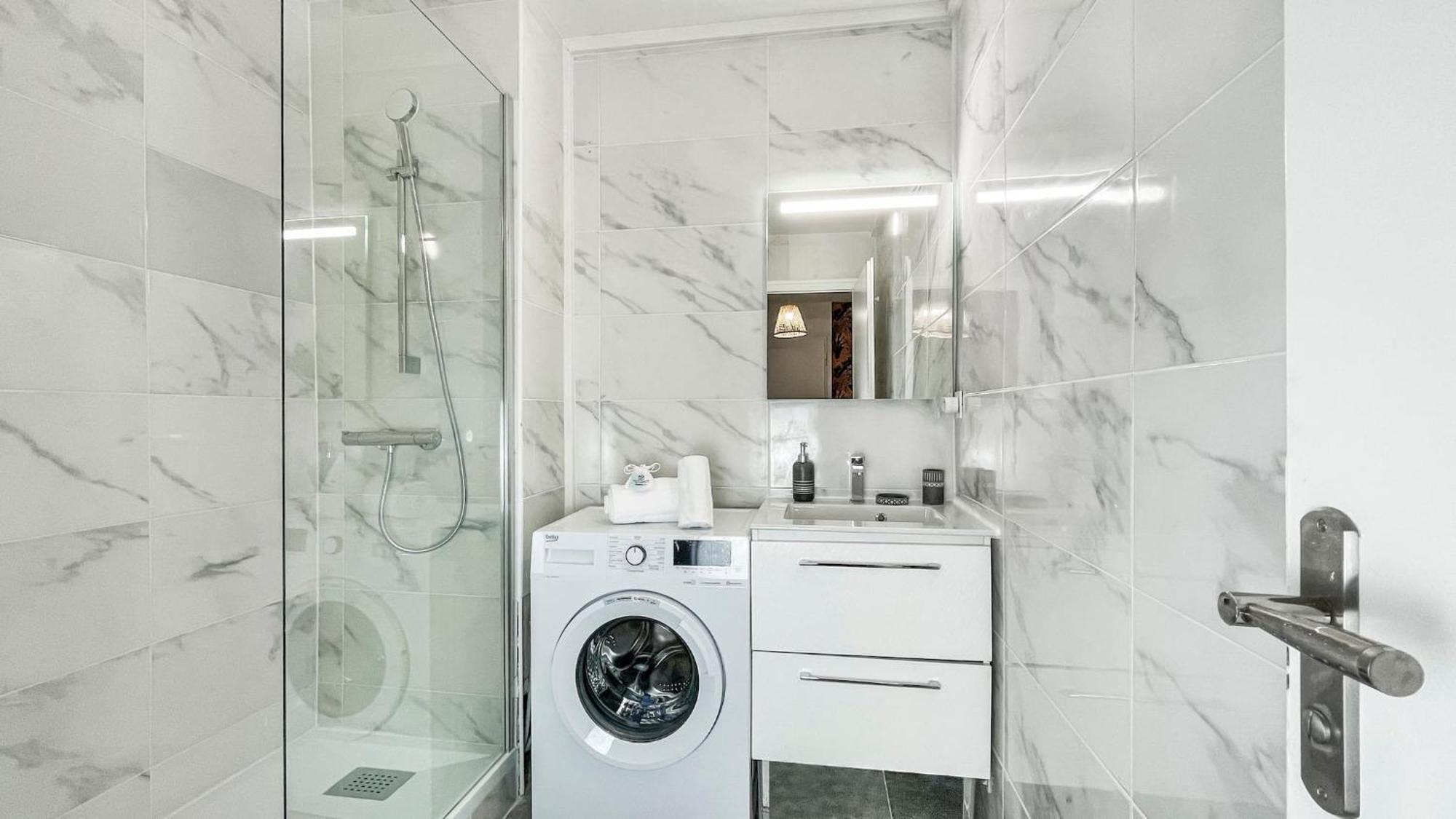 Homey La Coloc Mugi - Colocation Haut De Gamme - Chambres Privees - Balcon - Wifi Et Netflix - Proche Transports Commun Annemasse Bagian luar foto